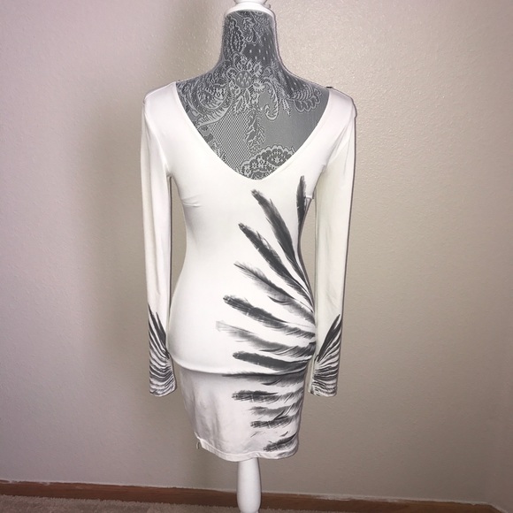 Bebe Dress - Picture 2 of 4